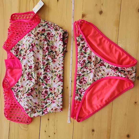 TINIBIKINI Swimwear 2 Pc Swimsuit Crop Top And Bottom Neon Floral M - Picture 11 of 12